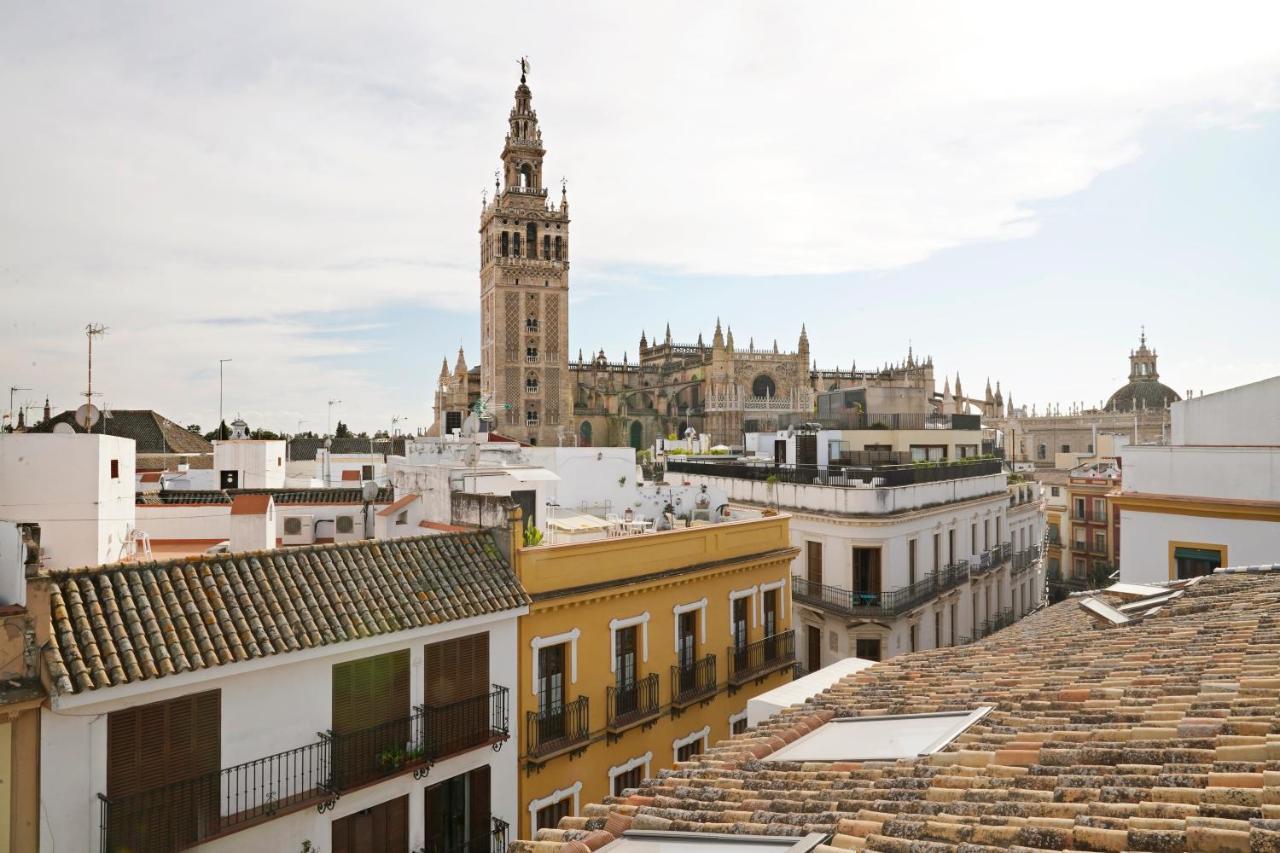 Numa Seville Molina Bagian luar foto